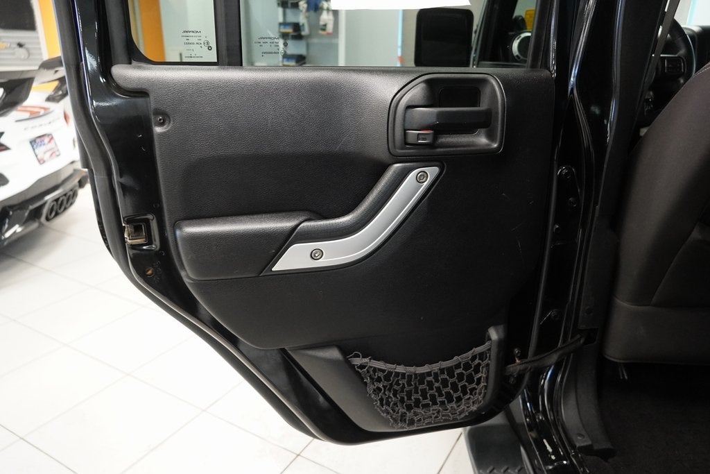 2014 Jeep Wrangler Unlimited Sahara 4X4