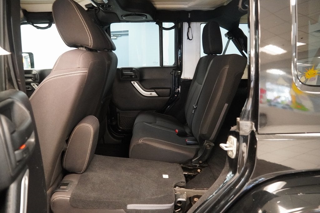 2014 Jeep Wrangler Unlimited Sahara 4X4