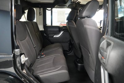 2014 Jeep Wrangler Unlimited Sahara 4X4
