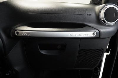 2014 Jeep Wrangler Unlimited Sahara 4X4