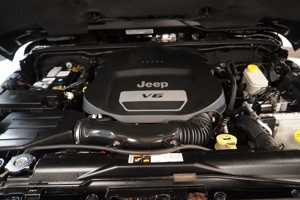 2014 Jeep Wrangler Unlimited Sahara 4X4