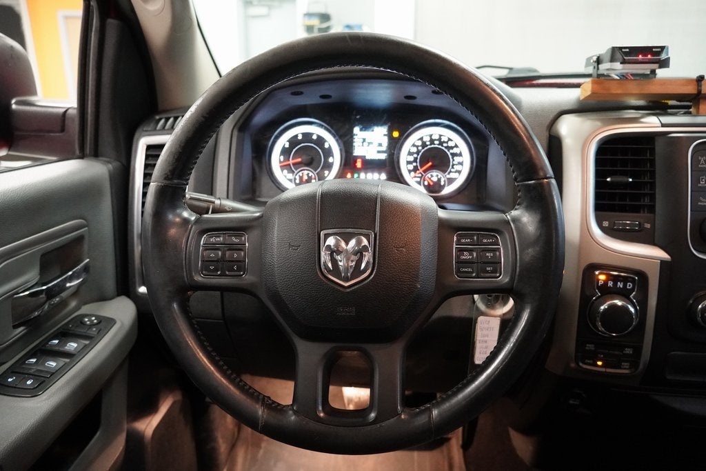 2014 RAM 1500 Big Horn 4X4 5.7L HEMI V8
