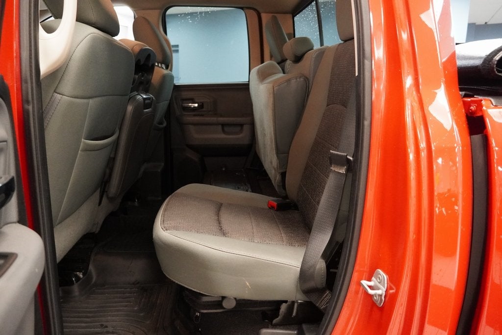 2014 RAM 1500 Big Horn 4X4 5.7L HEMI V8