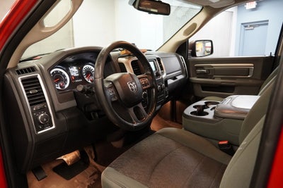 2014 RAM 1500 Big Horn 4X4 5.7L HEMI V8