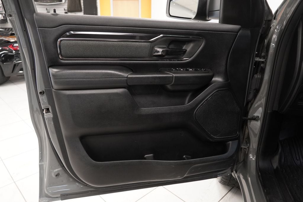 2020 RAM 1500 Big Horn/Lone Star CREW CAB 4X4