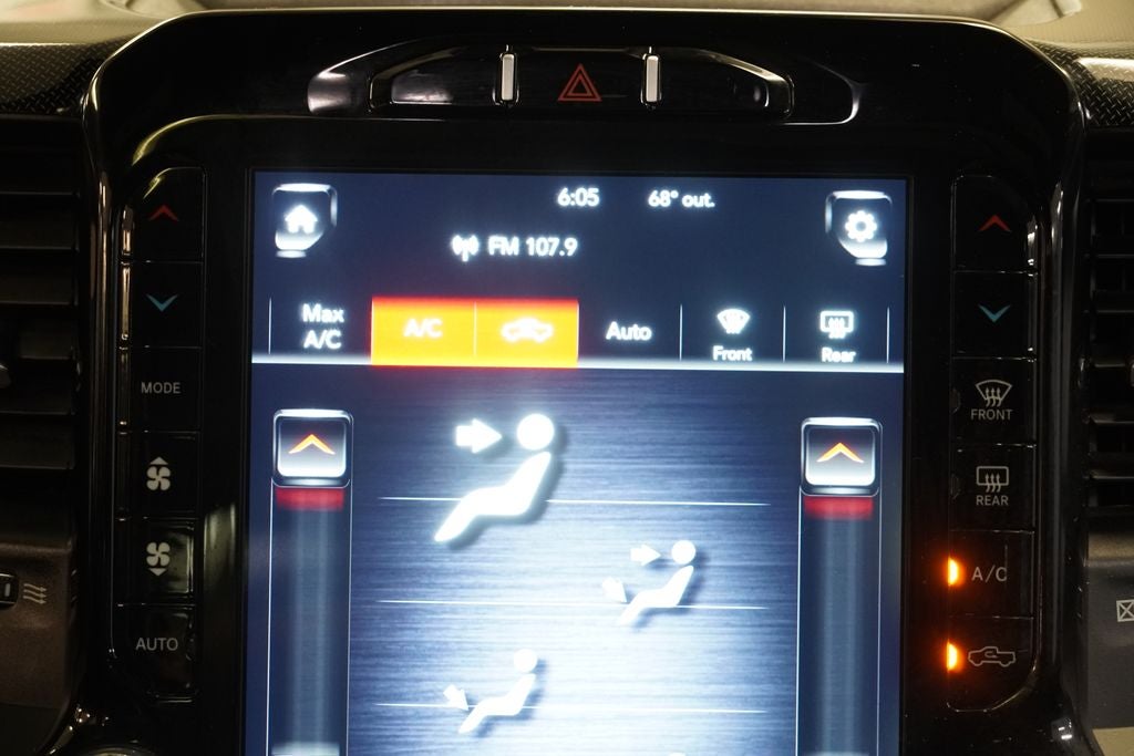 2020 RAM 1500 Big Horn/Lone Star CREW CAB 4X4