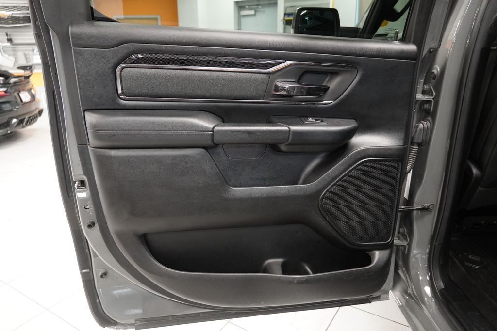 2020 RAM 1500 Big Horn/Lone Star CREW CAB 4X4