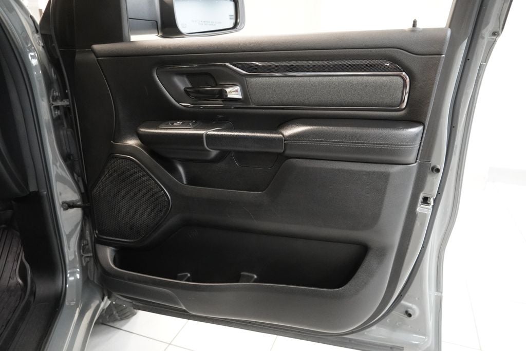 2020 RAM 1500 Big Horn/Lone Star CREW CAB 4X4