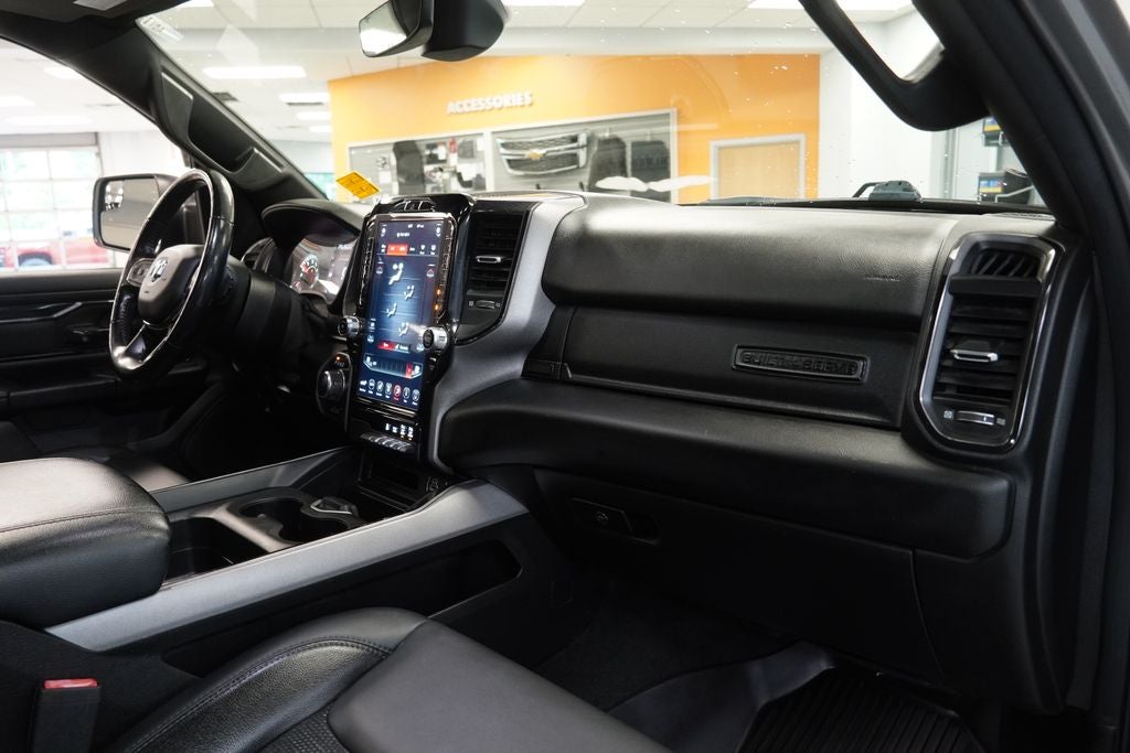 2020 RAM 1500 Big Horn/Lone Star CREW CAB 4X4