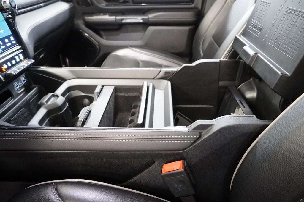 2023 RAM 1500 Limited CREW CAB 4WD