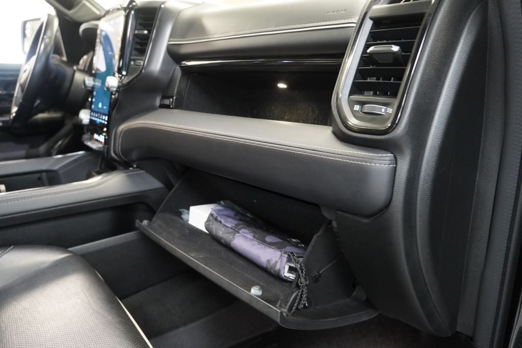 2023 RAM 1500 Limited CREW CAB 4WD