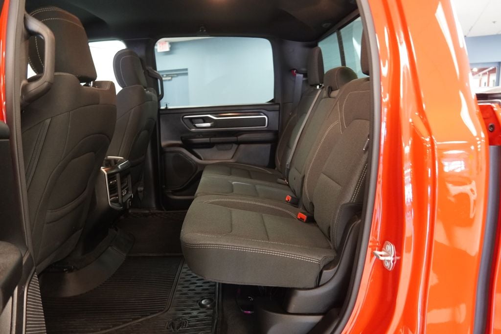 2022 RAM 1500 Big Horn/Lone Star CREW CAB 4X4
