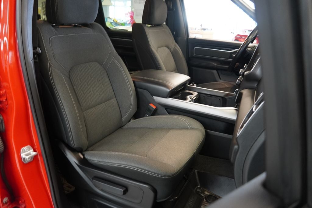 2022 RAM 1500 Big Horn/Lone Star CREW CAB 4X4