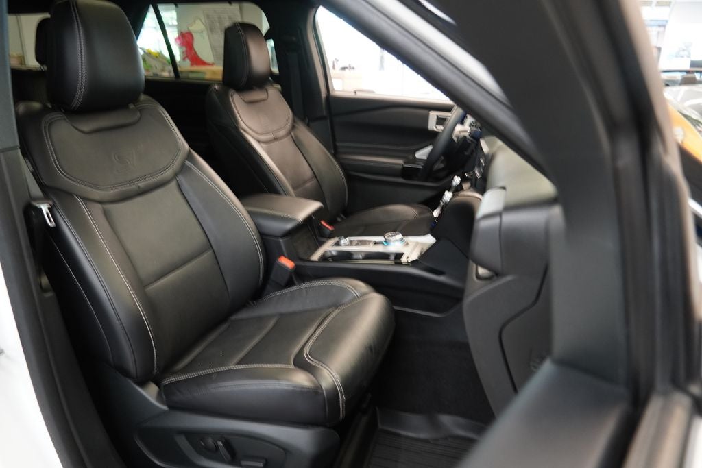 2024 Ford Explorer ST 4X4