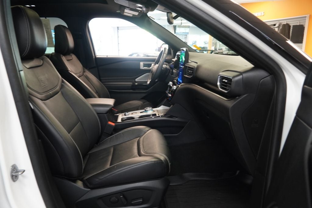 2024 Ford Explorer ST 4X4