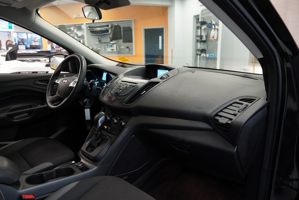 2015 Ford Escape S FWD