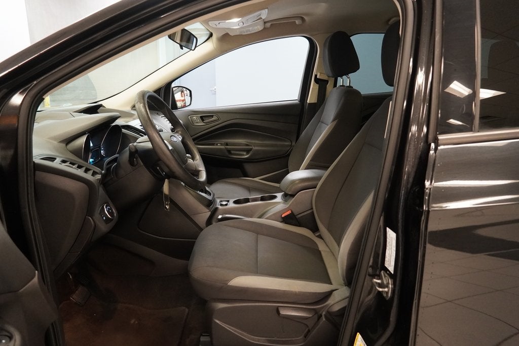 2015 Ford Escape S FWD