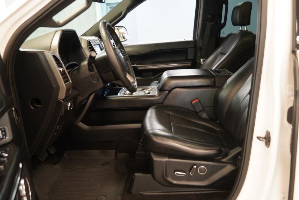 2019 Ford Expedition Max XLT (4WD)