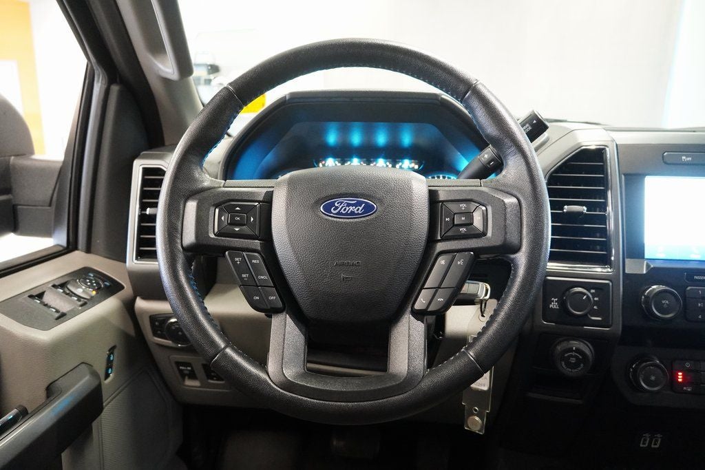 2020 Ford F-150 XLT 4WD CREW CAB