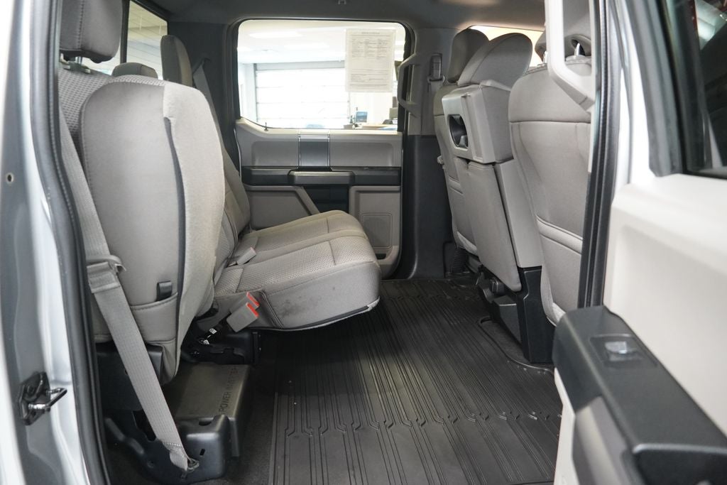 2020 Ford F-150 XLT 4WD CREW CAB