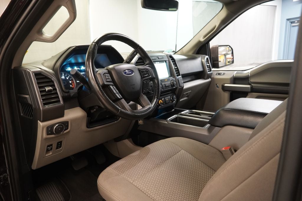 2018 Ford F-150 XLT CREW CAB 4X4