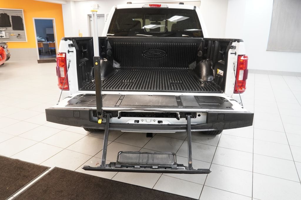 2022 Ford F-150 XLT CREW CAB 4X4