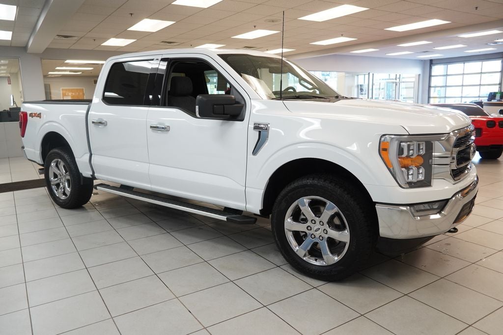 2022 Ford F-150 XLT CREW CAB 4X4