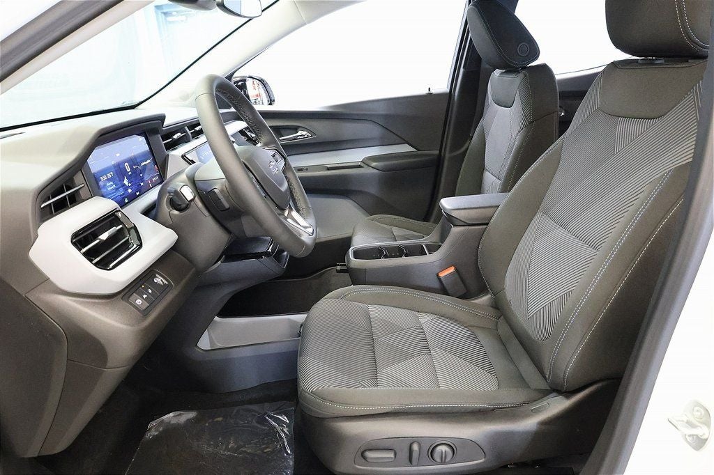 2027 Chevrolet Bolt EV LT