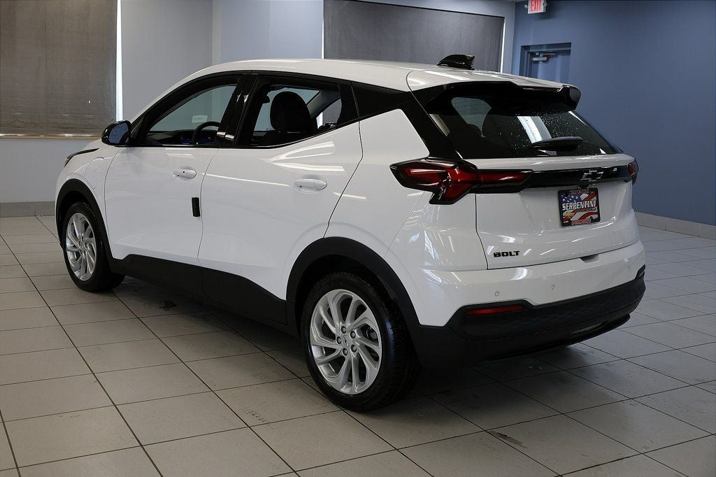 2027 Chevrolet Bolt EV LT