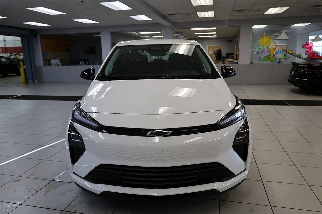 2027 Chevrolet Bolt EV LT