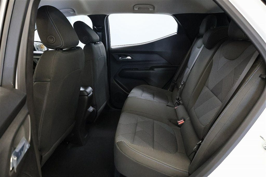 2027 Chevrolet Bolt EV LT