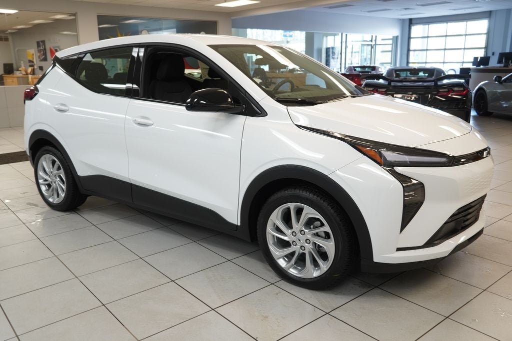 2027 Chevrolet Bolt EV LT
