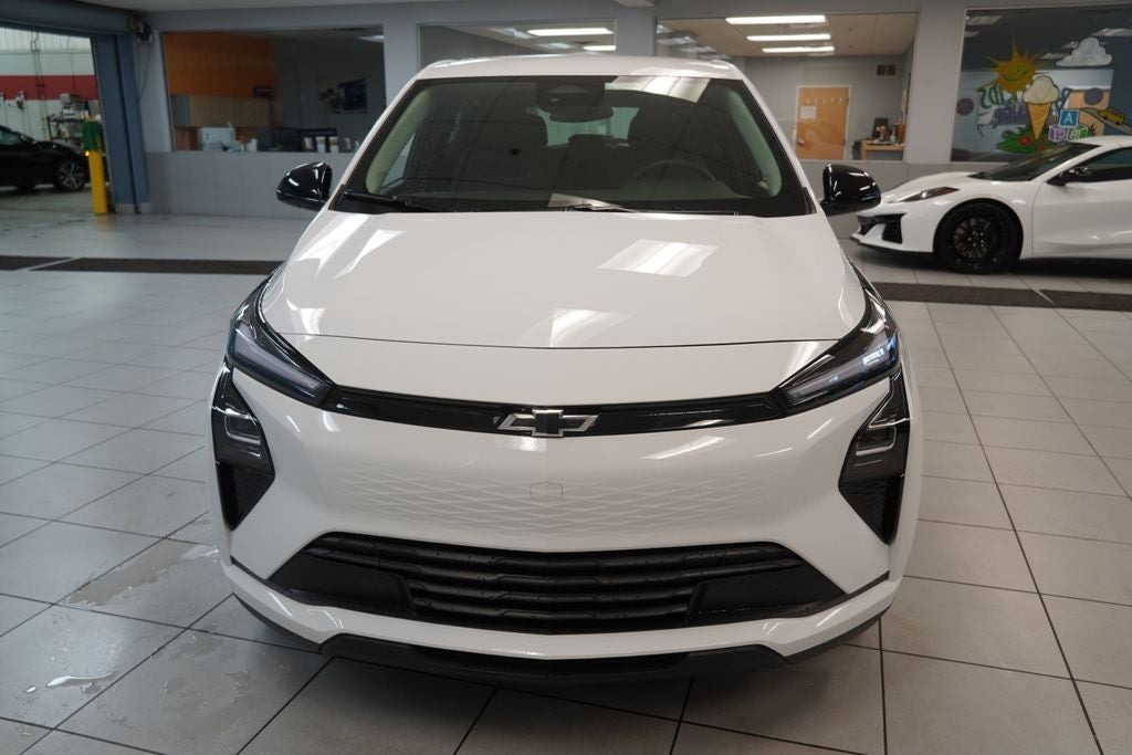 2027 Chevrolet Bolt EV LT