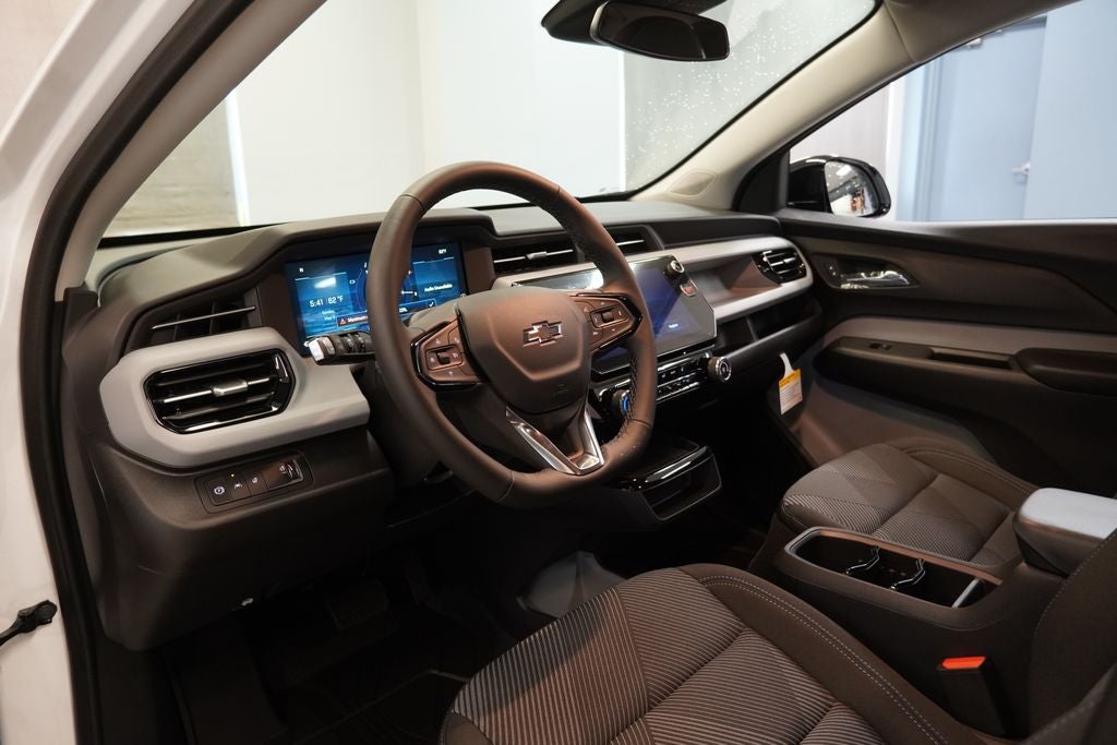 2027 Chevrolet Bolt EV LT