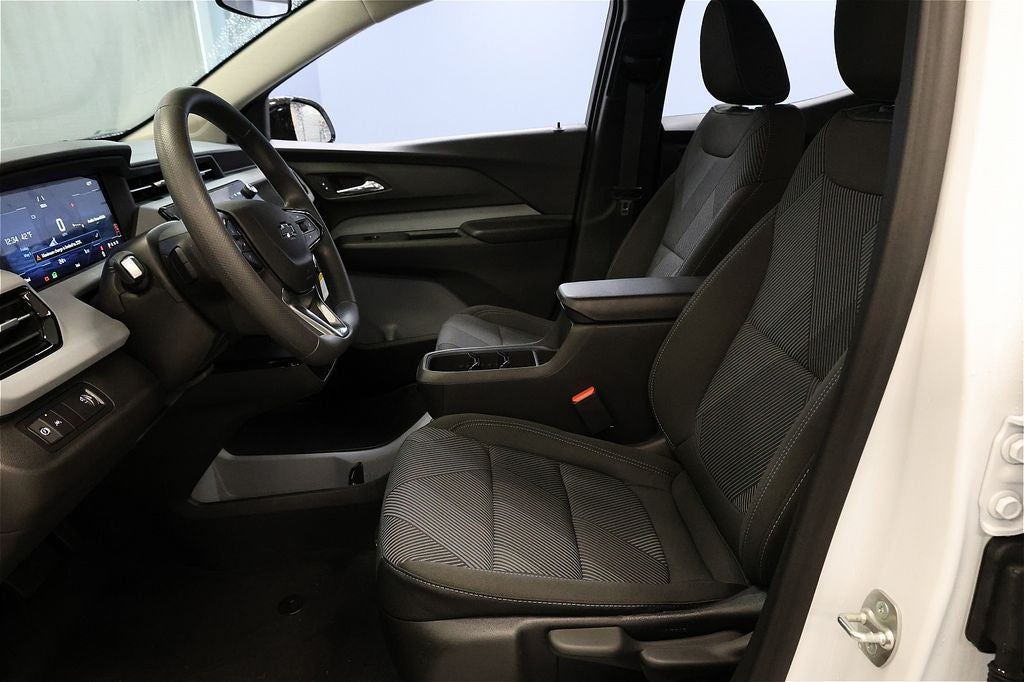 2027 Chevrolet Bolt EV LT