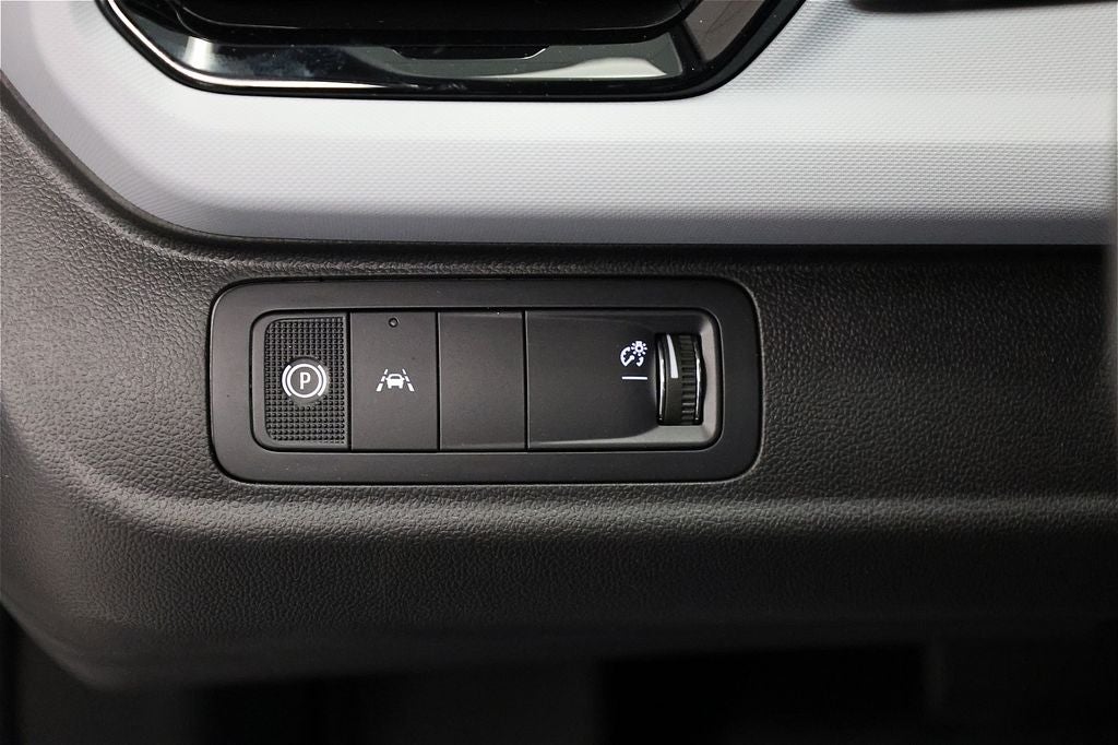 2027 Chevrolet Bolt EV LT