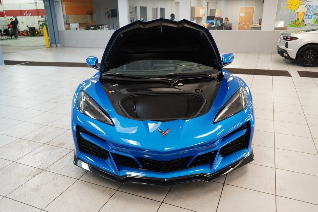 2026 Chevrolet Corvette E-Ray 2LZ