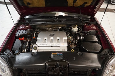 2000 Cadillac DeVille Base