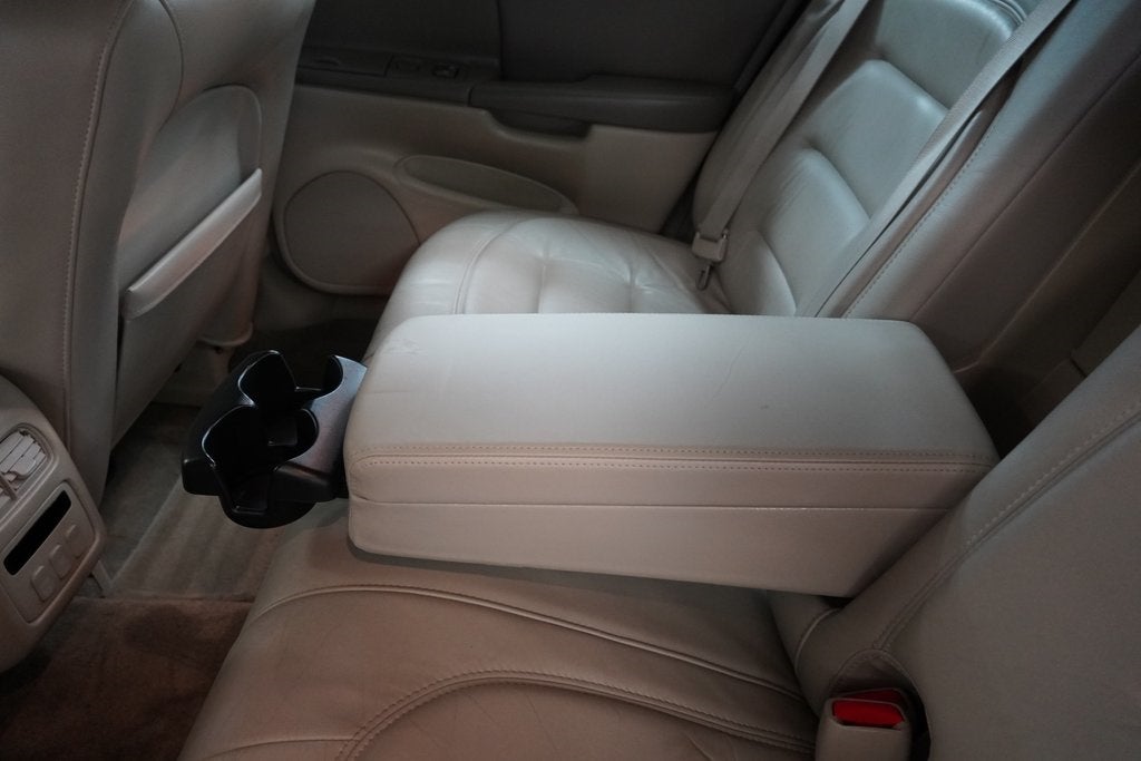 2000 Cadillac DeVille Base