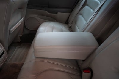 2000 Cadillac DeVille Base
