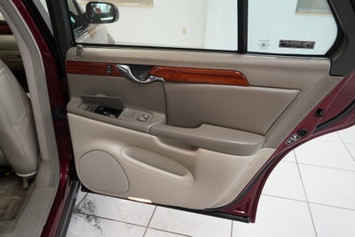 2000 Cadillac DeVille Base