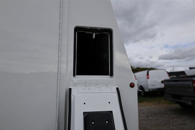 2025 Chevrolet Express 3500 Work Van Cutaway