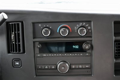 2025 Chevrolet Express 3500 Work Van Cutaway