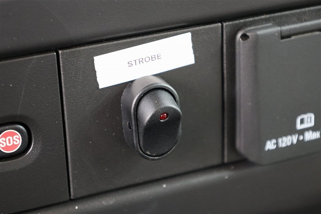 2025 Chevrolet Express 3500 Work Van Cutaway