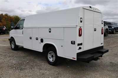 2025 Chevrolet Express 3500 Work Van Cutaway