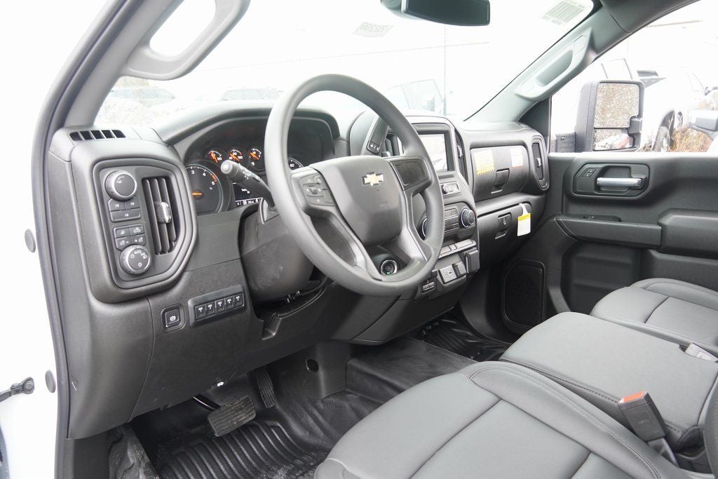2025 Chevrolet Silverado 3500HD Work Truck