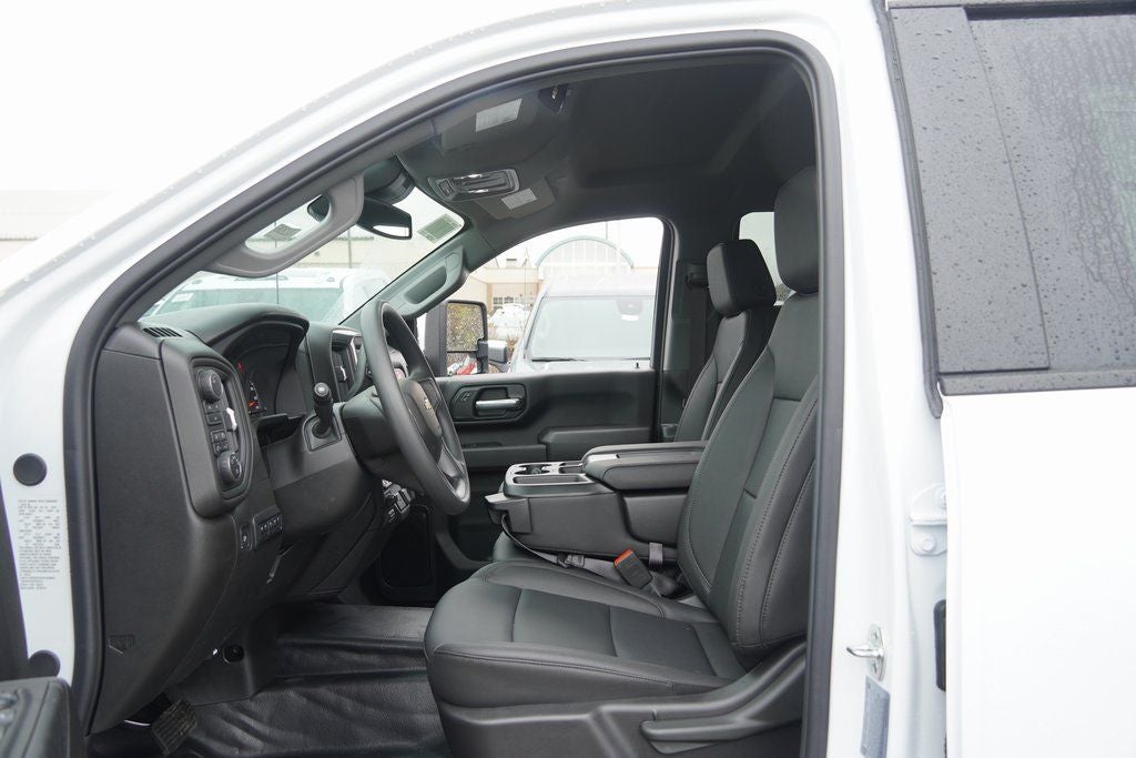 2025 Chevrolet Silverado 3500HD Work Truck