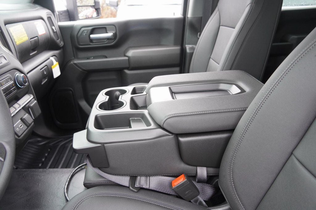 2025 Chevrolet Silverado 3500HD Work Truck