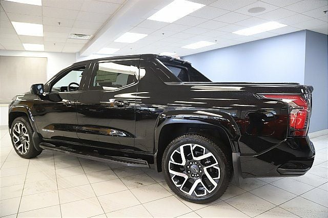 2024 Chevrolet Silverado EV RST