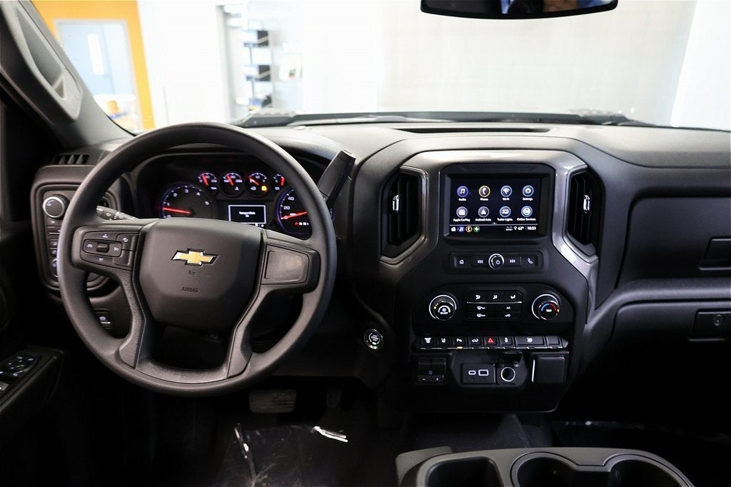 2026 Chevrolet Silverado 2500HD Custom
